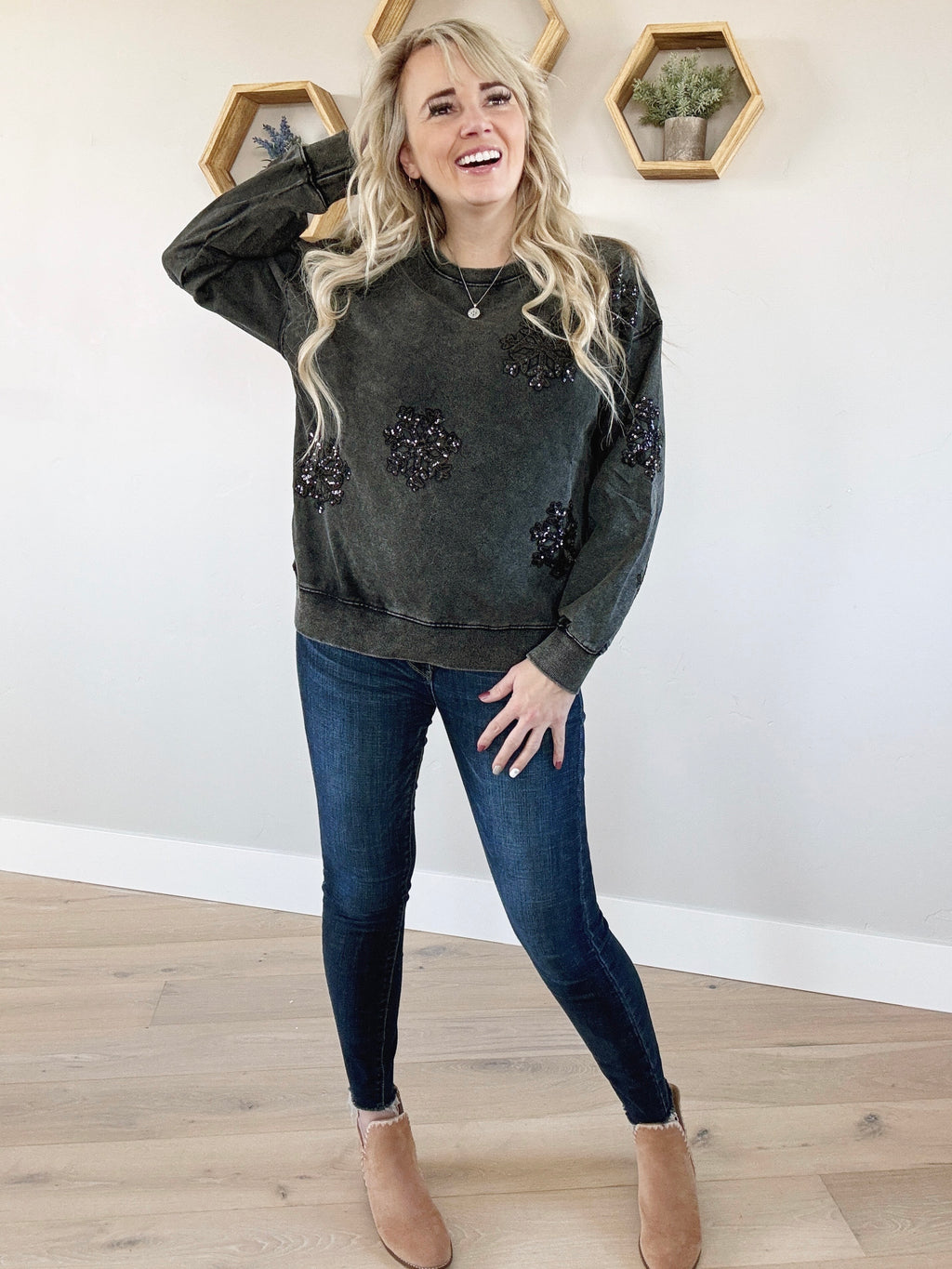 Snowflake Long Sleeve Top in Black