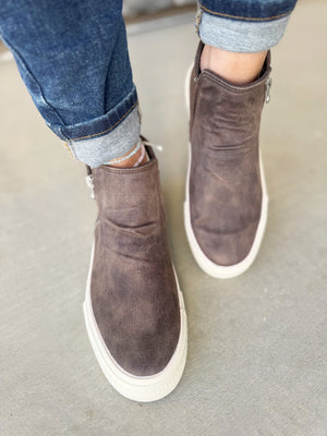 Blowfish Wave Zip Boots in Charcoal