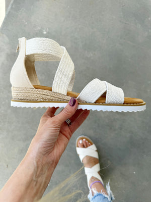 Very G Stick To It Sandals in Cream