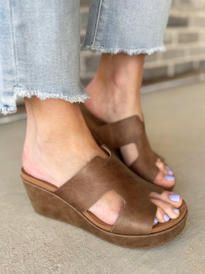 Corky's Pucker Up Sandals in Taupe