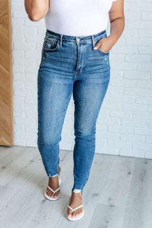 Judy Blue Tummy Control Vintage Wash Skinny Jeans