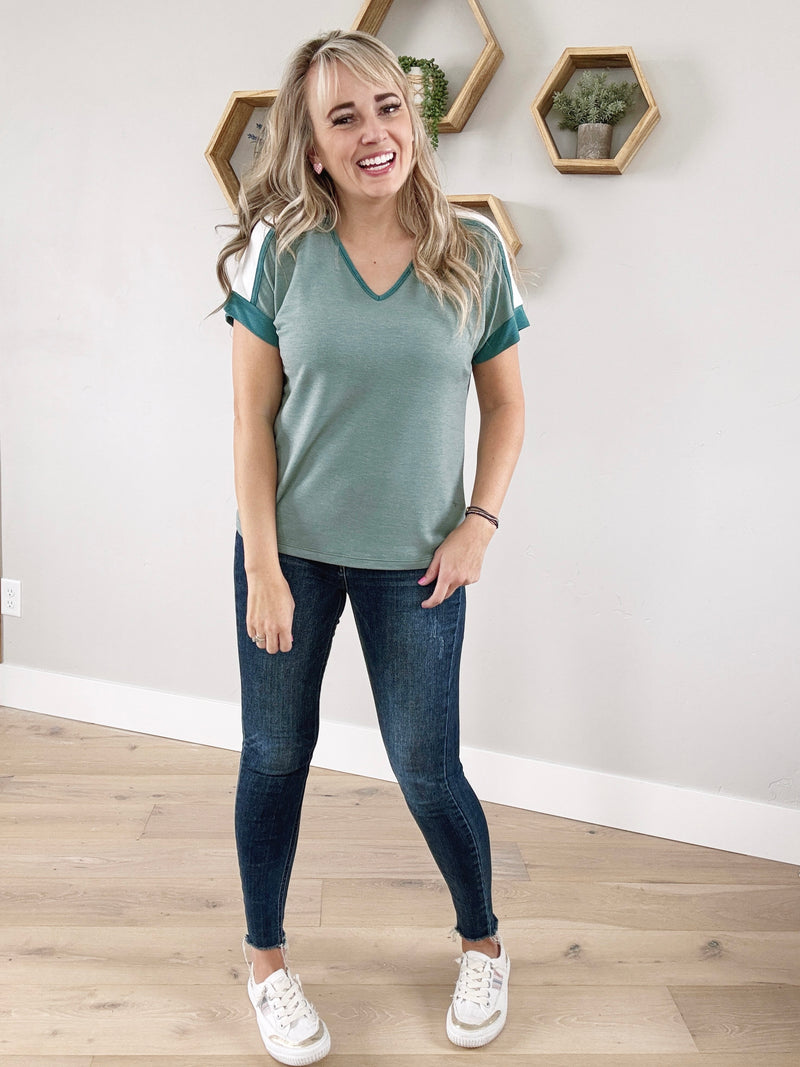 Reputation V-Neck Short Sleeve in Dark Sage