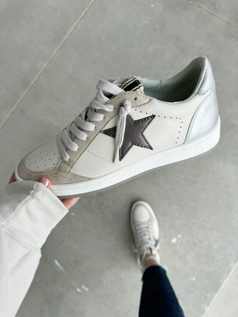 Shushop Paz Sneakers in Light Gray