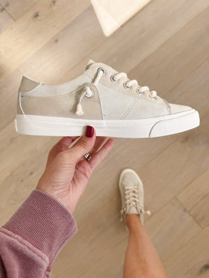 Blowfish Martina Sneakers in Cream