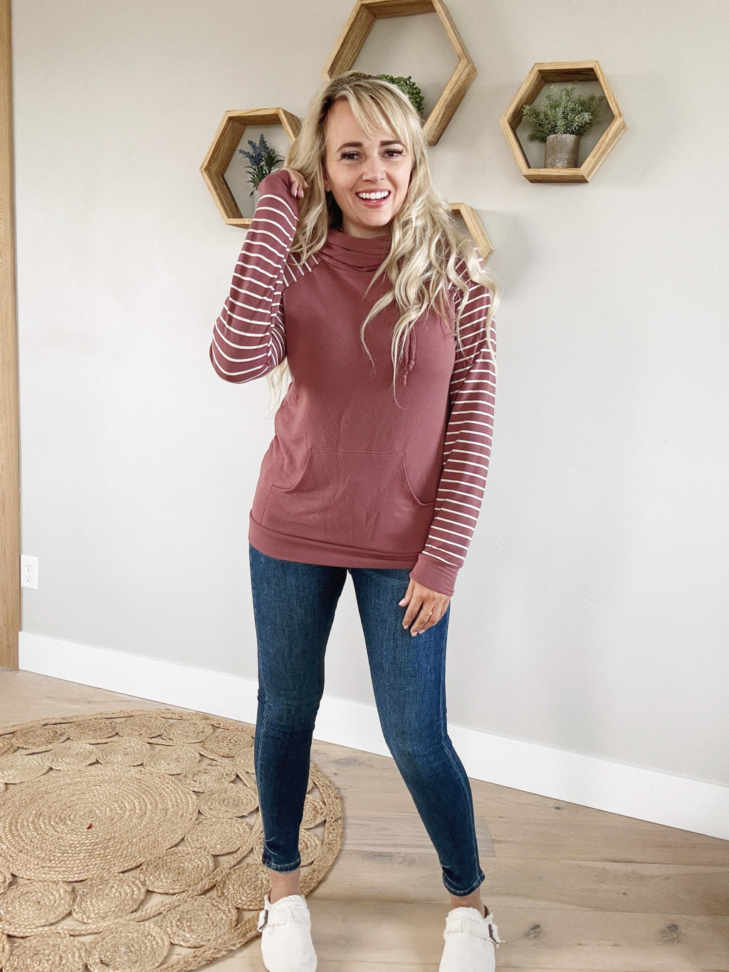 Seasons Striped Contrast Drawstring Hoodie in Marsala