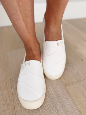 Blowfish Beachfront Slip-Ons in White Cream