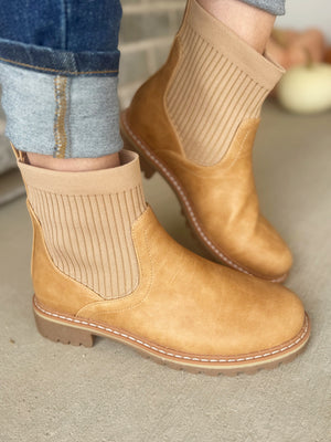 Corky's Cabin Fever Boots in Caramel