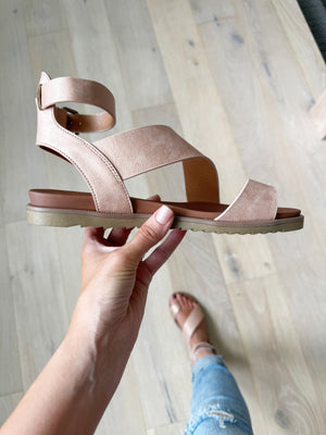 Very G Dreaming Of You Sandals in Blush