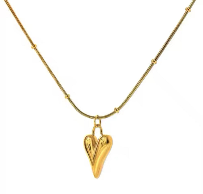 Sam Heart Necklace