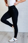 Judy Blue Tummy Control Skinny Jeans in Black