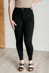 Judy Blue Tummy Control Skinny Jeans in Black