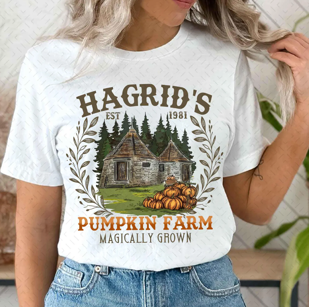 **DEAL** Retro Pumpkin Patch Graphic Tee