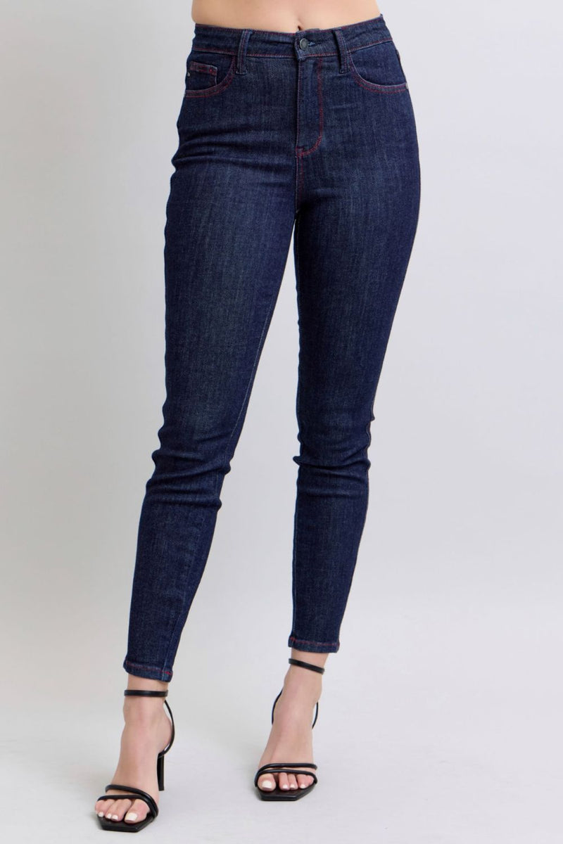 Judy Blue Heart Shaped Back Pocket Skinny Jeans