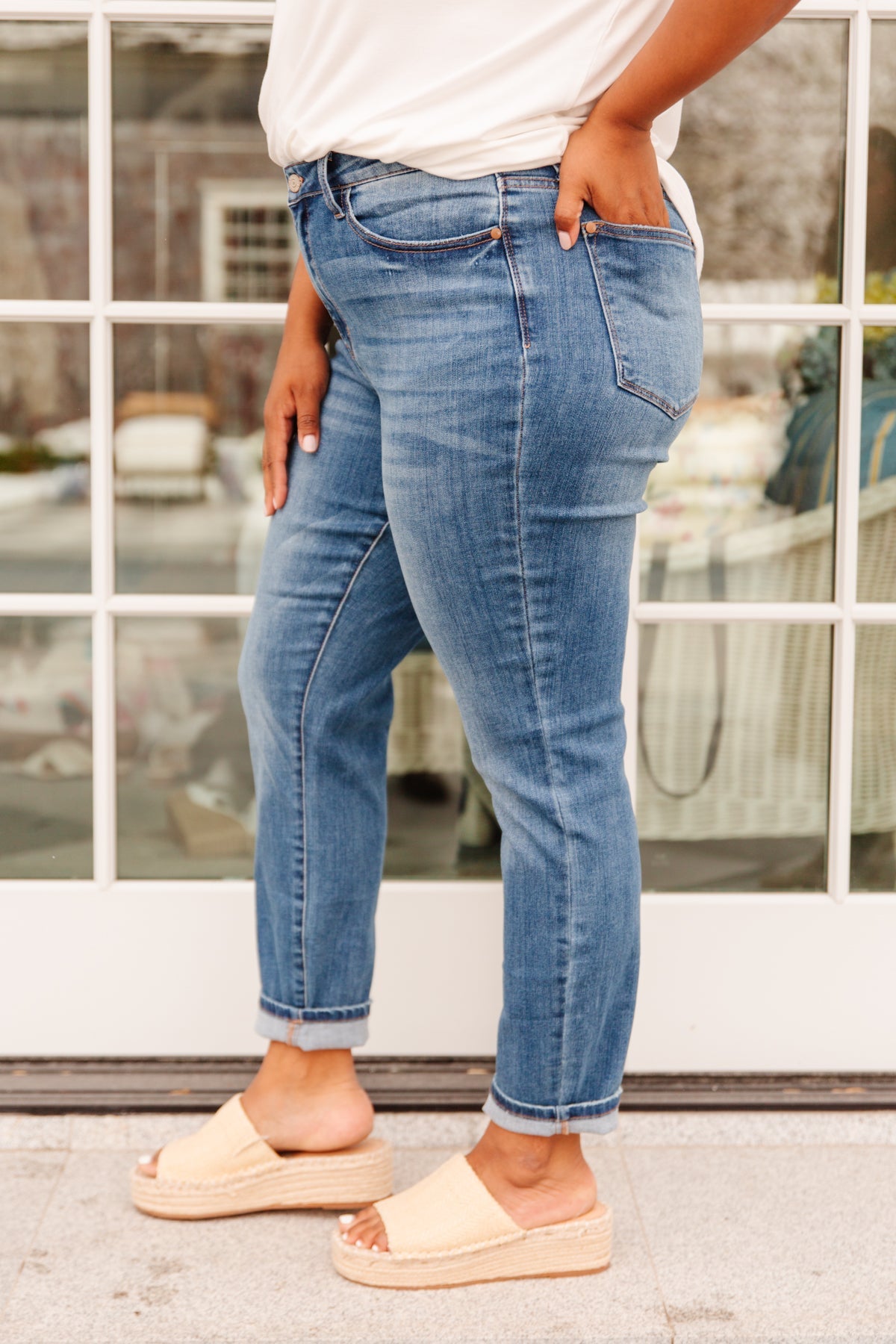 Judy Blue Slanted Raw Hem Skinny Jeans – Ivory Gem